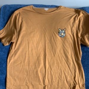 Bundle of Five (5) Men’s Old Navy T-Shirts - Never worn - 2XL.